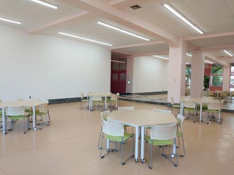 多目的ホール.jpg