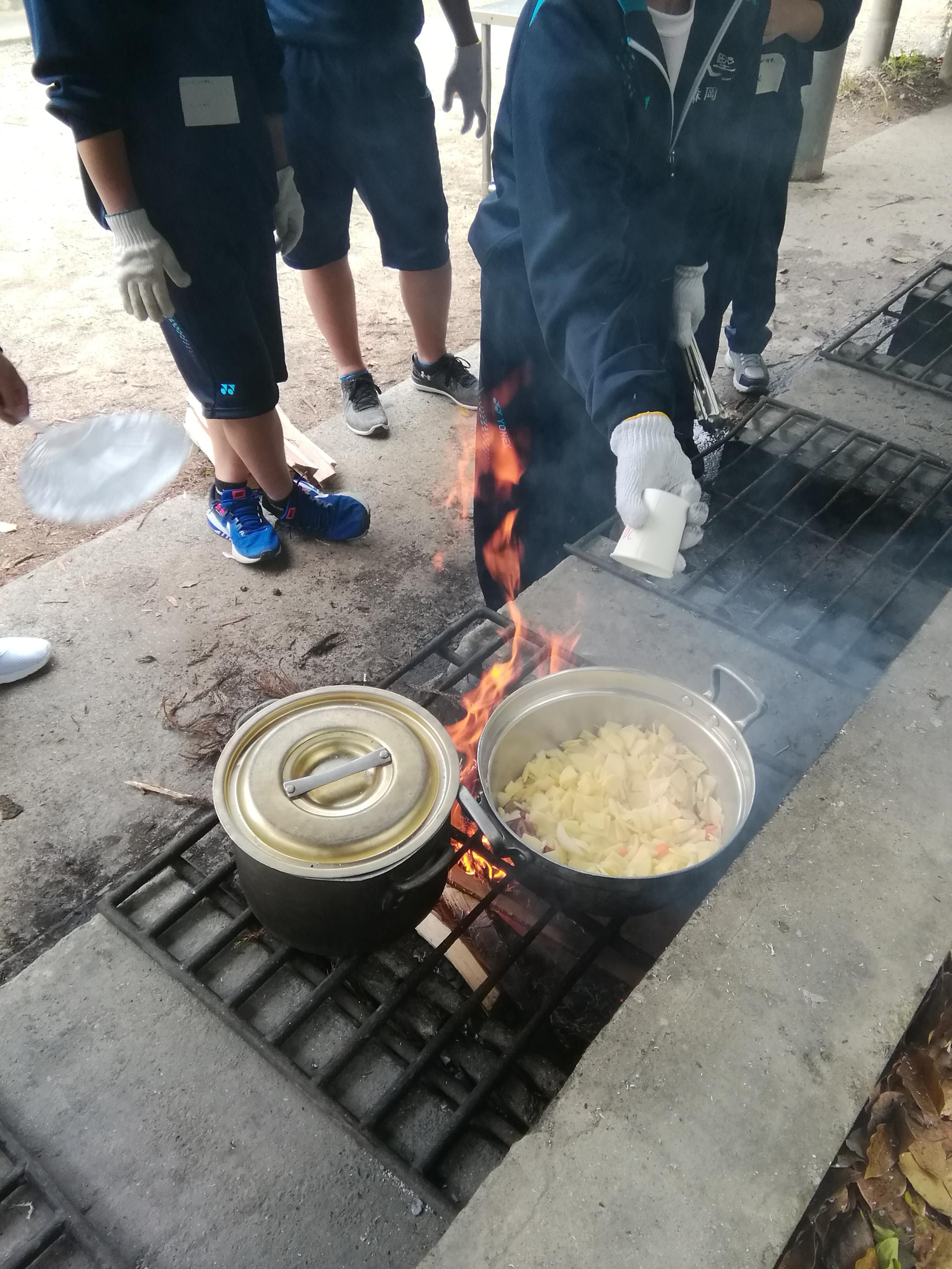 https://www.osaka-c.ed.jp/blog/abuno/36ki/IMG_20180417_112050.jpg
