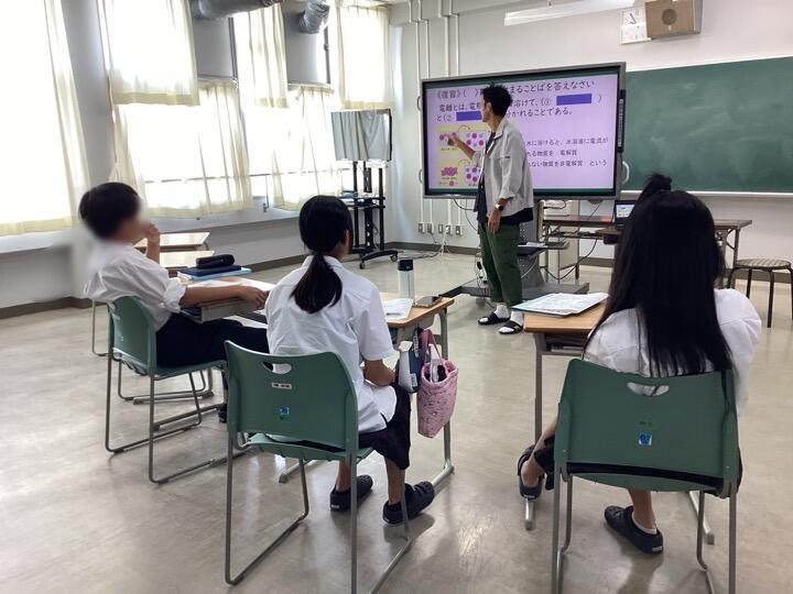 274BDE49-686E-4371-8C52-8CF7A8736277.jpg