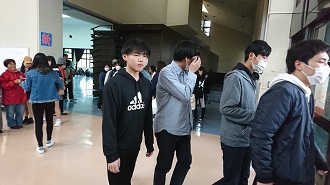 b8.jpg