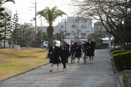 合格者登校2日目 (2).jpg