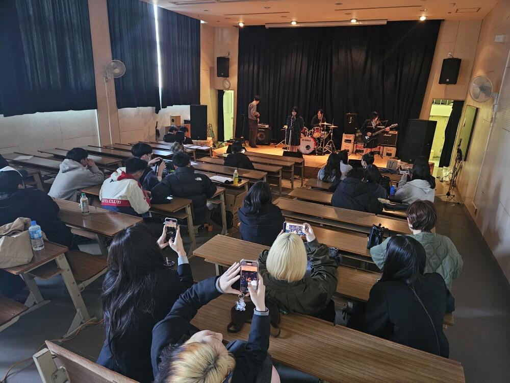 https://www.osaka-c.ed.jp/blog/hakata/now/20240327_5.jpg