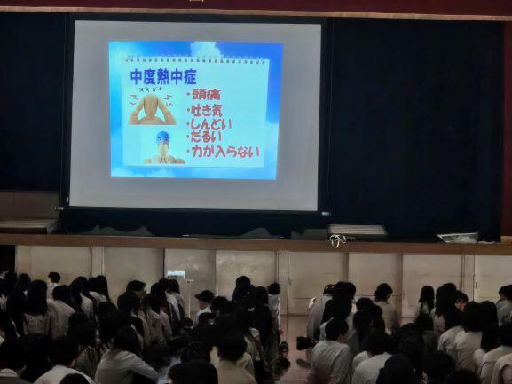 https://www.osaka-c.ed.jp/blog/hakata/now/20240530_120108.jpg