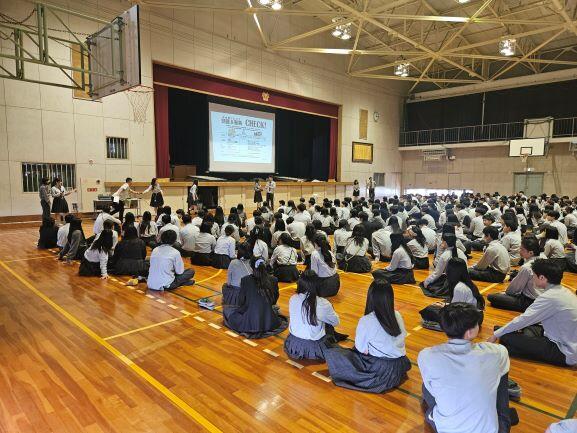 https://www.osaka-c.ed.jp/blog/hakata/now/20240530_121426.jpg