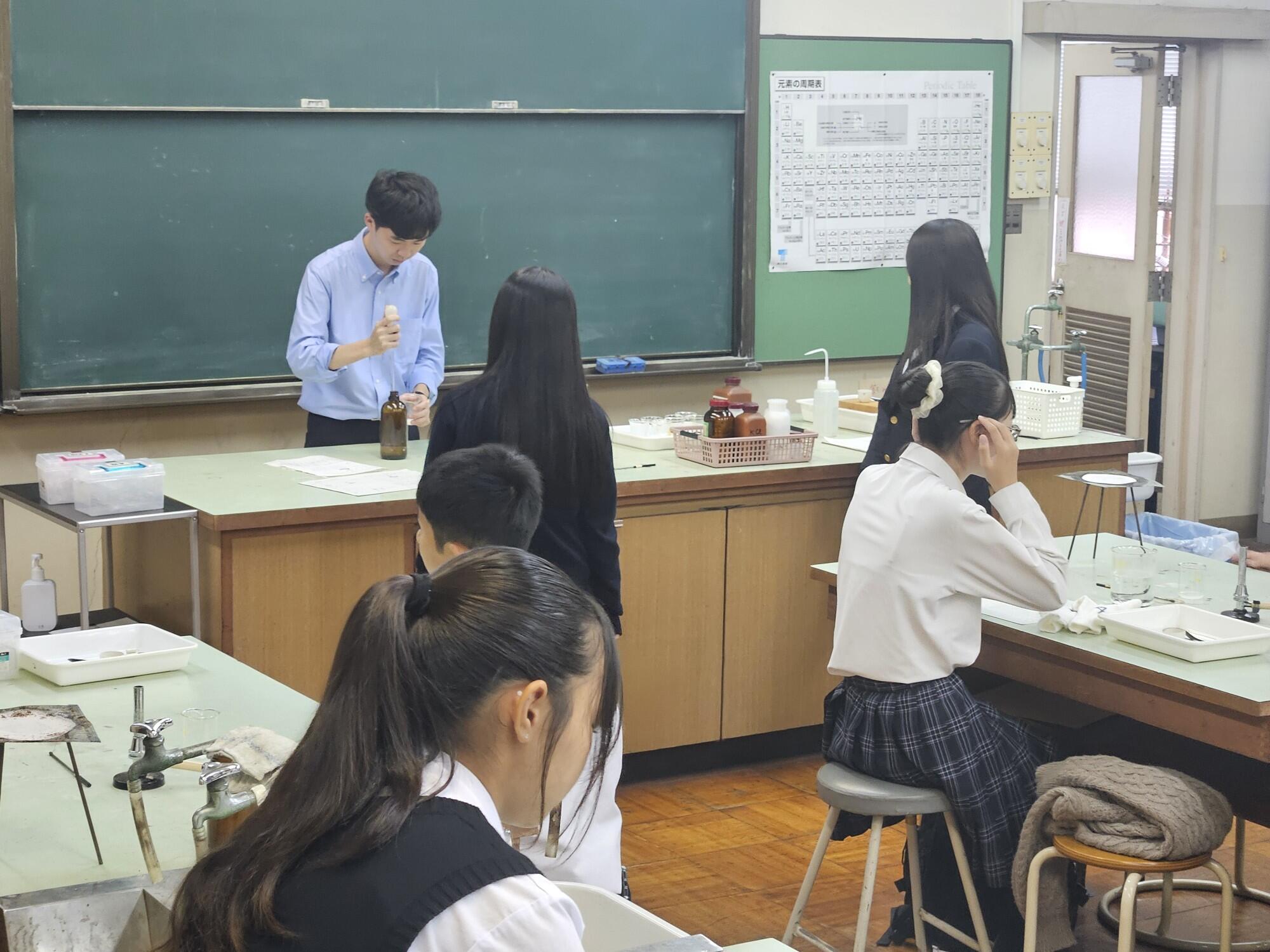 https://www.osaka-c.ed.jp/blog/hakata/now/20241026_112143.jpg