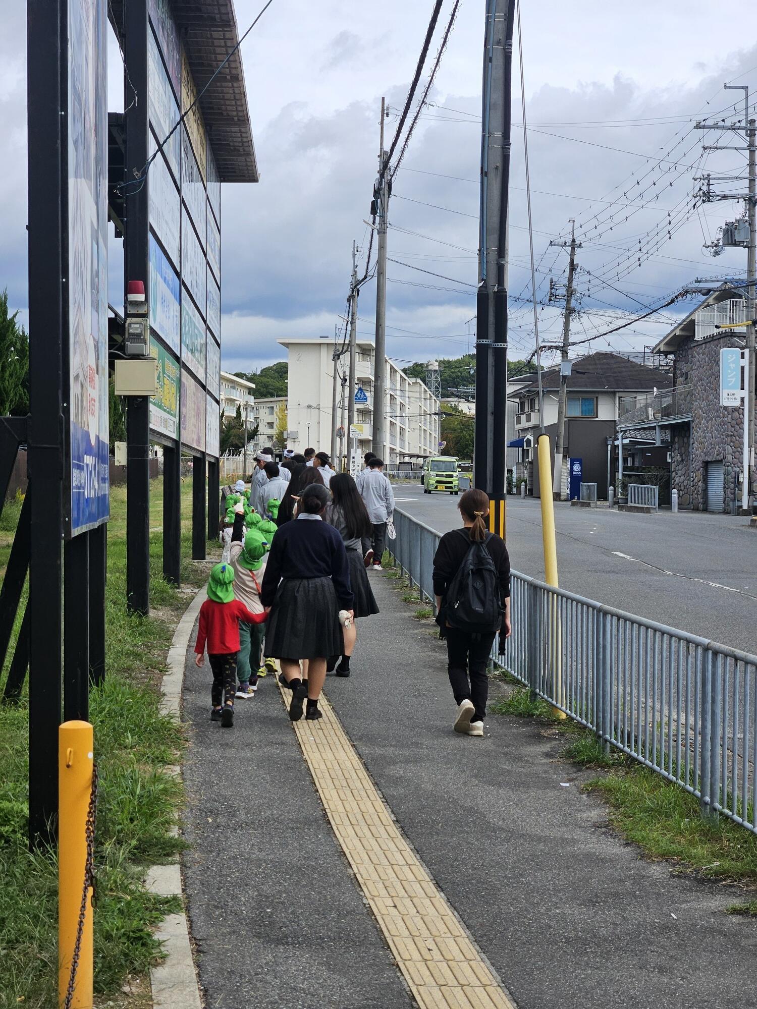 https://www.osaka-c.ed.jp/blog/hakata/now/20241028_132145.jpg