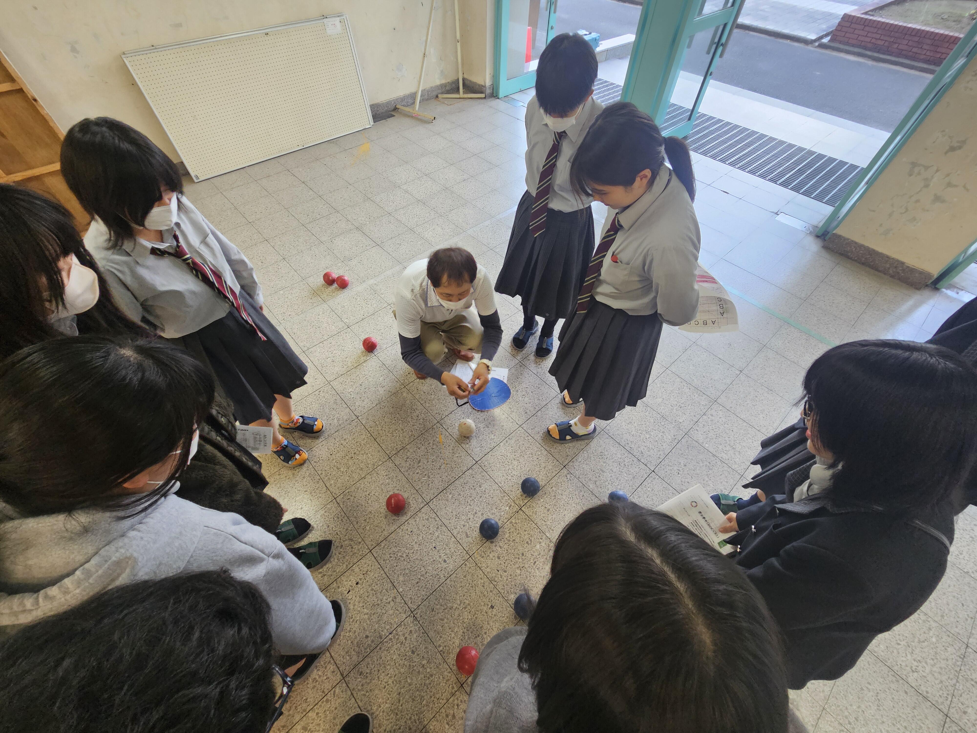 https://www.osaka-c.ed.jp/blog/hakata/now/20241114_2.jpg