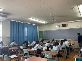 https://www.osaka-c.ed.jp/blog/hakata/now/4feff7c441228a2c69d1c5d76823a0d0.jpg
