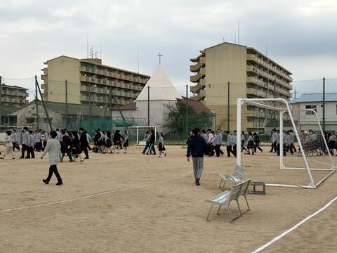 https://www.osaka-c.ed.jp/blog/hakata/now/IMG_1385.JPG_1.jpg