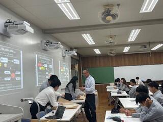 https://www.osaka-c.ed.jp/blog/hakata/now/c9dad403620c3f6169eabc63a6c9cbb3_1.jpg