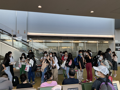 国際線に搭乗1.png