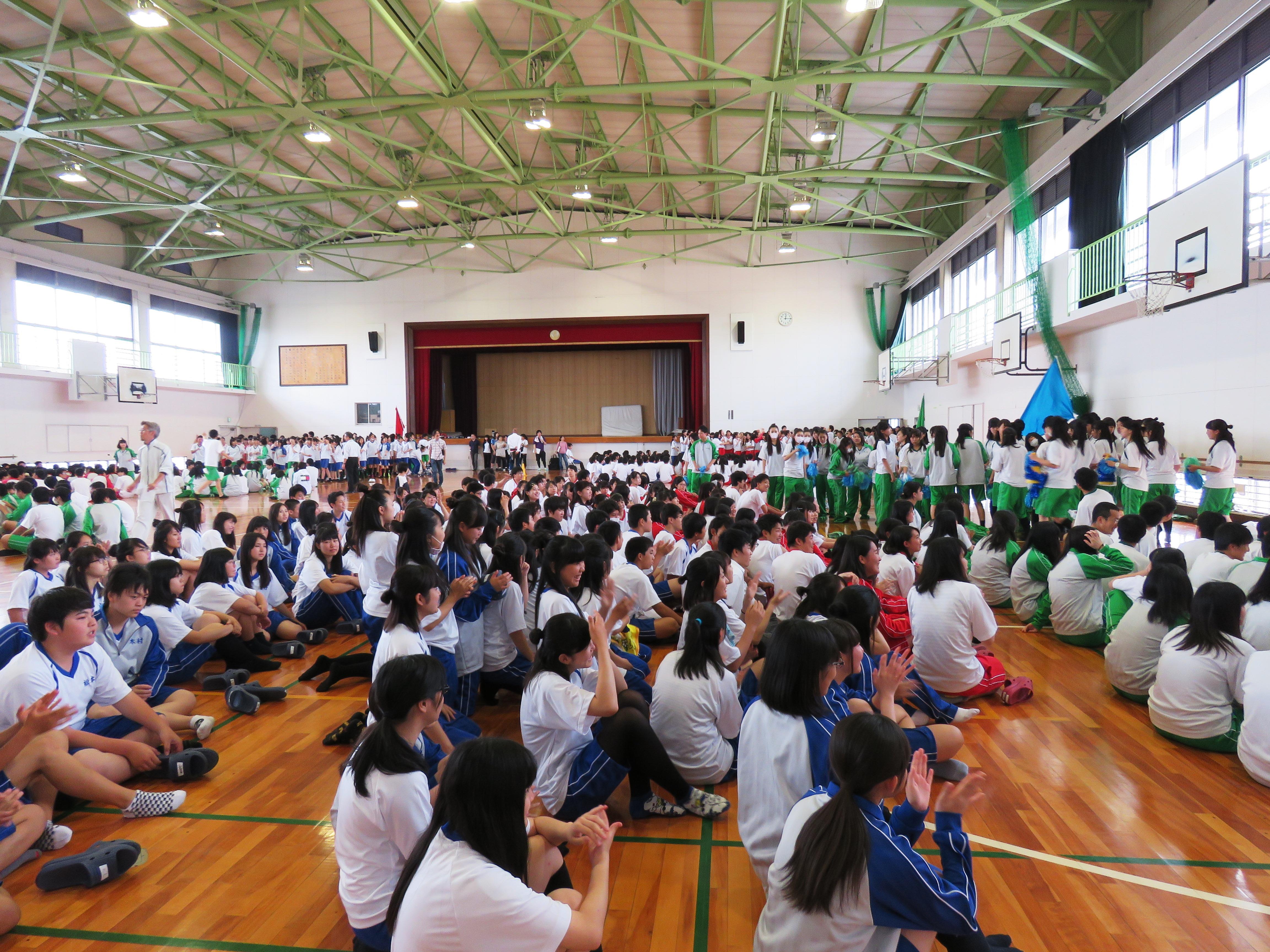 https://www.osaka-c.ed.jp/blog/higashimozu/kouchou/5cdf2023723fd5999b3e95a3b94af687.jpg