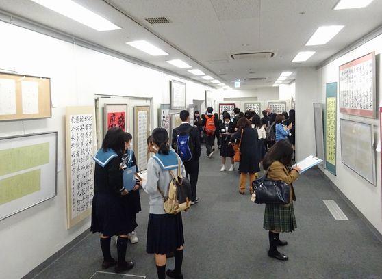 https://www.osaka-c.ed.jp/blog/higashimozu/kouchou/DSC00789.jpg