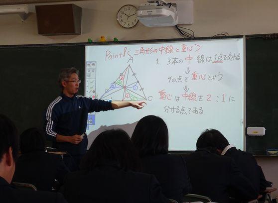 https://www.osaka-c.ed.jp/blog/higashimozu/kouchou/DSC01043.jpg