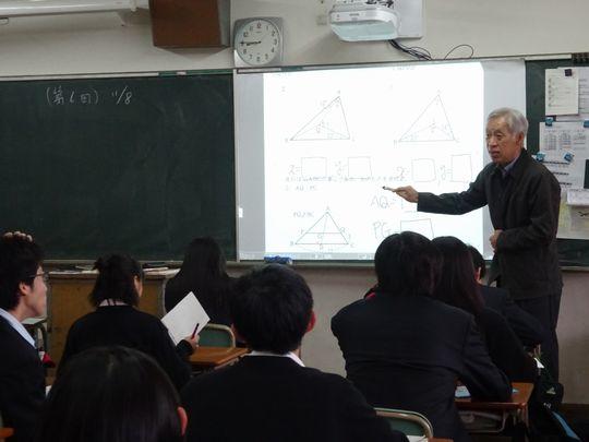 https://www.osaka-c.ed.jp/blog/higashimozu/kouchou/DSC01353.jpg