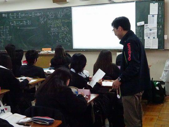 https://www.osaka-c.ed.jp/blog/higashimozu/kouchou/DSC01485.jpg