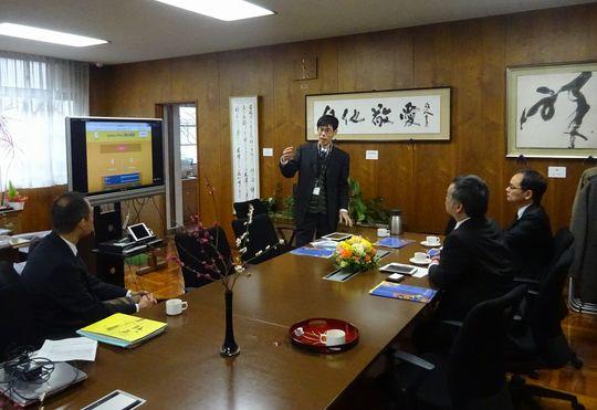 https://www.osaka-c.ed.jp/blog/higashimozu/kouchou/DSC01617.jpg