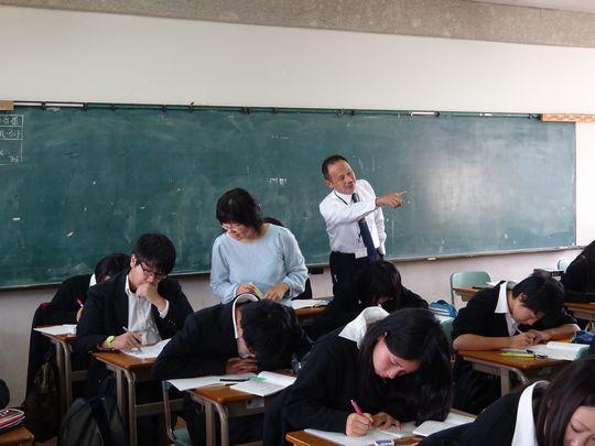 https://www.osaka-c.ed.jp/blog/higashimozu/kouchou/DSC01725.jpg