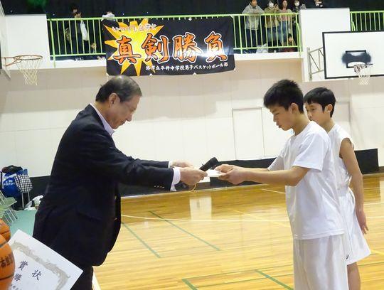 https://www.osaka-c.ed.jp/blog/higashimozu/kouchou/DSC02752.jpg