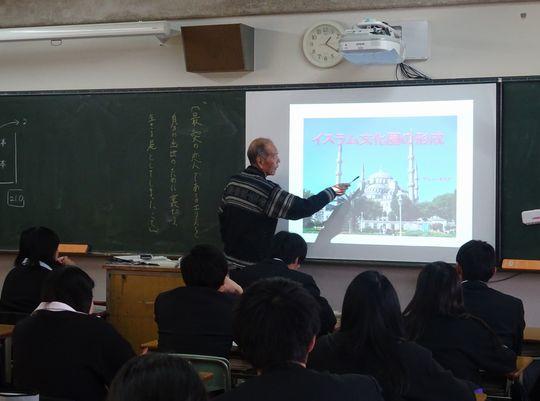 https://www.osaka-c.ed.jp/blog/higashimozu/kouchou/DSC03366.jpg