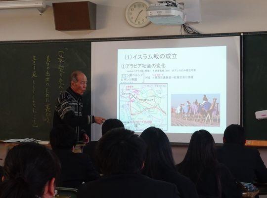 https://www.osaka-c.ed.jp/blog/higashimozu/kouchou/DSC03398.jpg