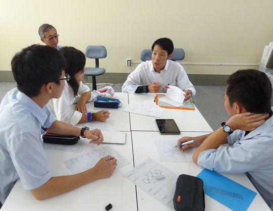 https://www.osaka-c.ed.jp/blog/higashimozu/kouchou/DSC03401.jpg