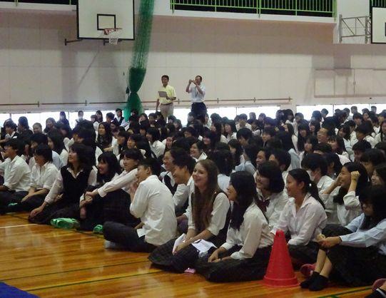 https://www.osaka-c.ed.jp/blog/higashimozu/kouchou/DSC03555.jpg