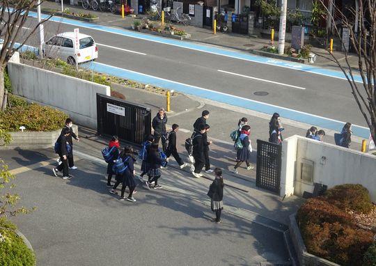 https://www.osaka-c.ed.jp/blog/higashimozu/kouchou/DSC03819.jpg