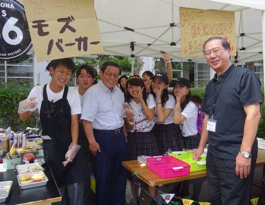 https://www.osaka-c.ed.jp/blog/higashimozu/kouchou/DSC03873.jpg
