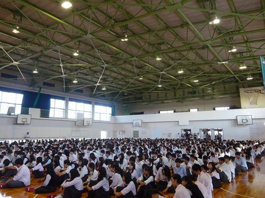 https://www.osaka-c.ed.jp/blog/higashimozu/kouchou/DSC04027.jpg