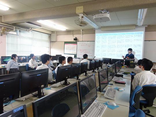 https://www.osaka-c.ed.jp/blog/higashimozu/kouchou/DSC04717.jpg
