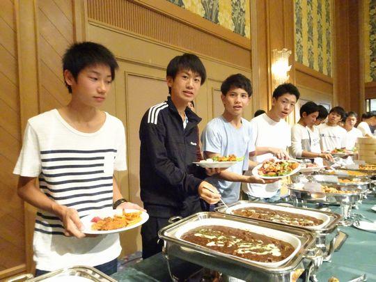 https://www.osaka-c.ed.jp/blog/higashimozu/kouchou/DSC05557.jpg