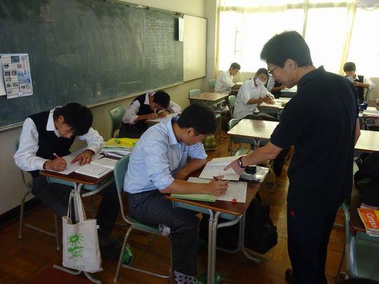 https://www.osaka-c.ed.jp/blog/higashimozu/kouchou/DSC05733.jpg