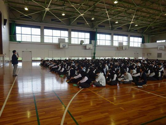 https://www.osaka-c.ed.jp/blog/higashimozu/kouchou/DSC06858.jpg