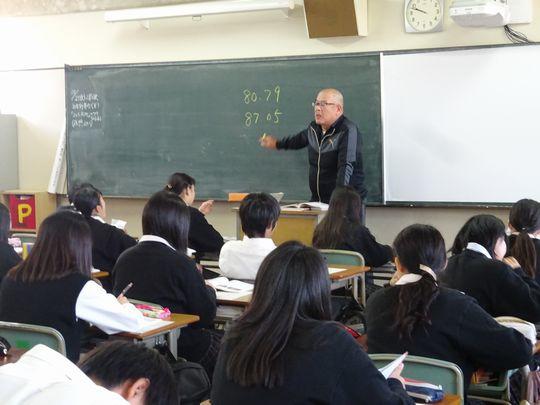 https://www.osaka-c.ed.jp/blog/higashimozu/kouchou/DSC07674_2.jpg