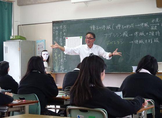https://www.osaka-c.ed.jp/blog/higashimozu/kouchou/DSC09371.jpg