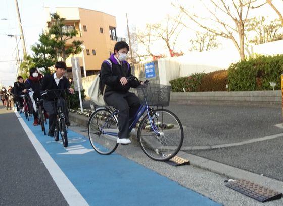 https://www.osaka-c.ed.jp/blog/higashimozu/kouchou/DSC09378.jpg