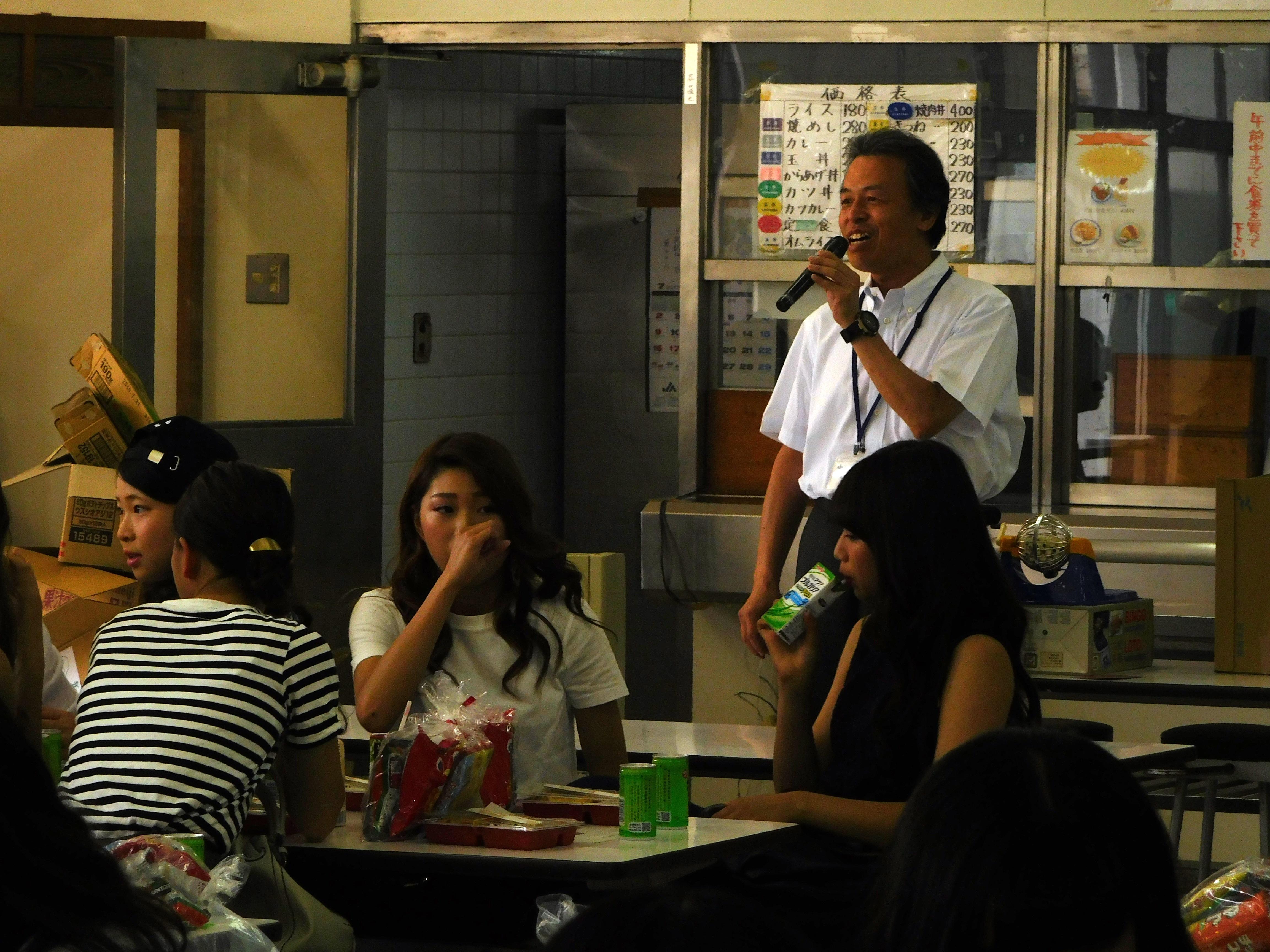 https://www.osaka-c.ed.jp/blog/higashimozu/kouchou/DSCN1671.jpg