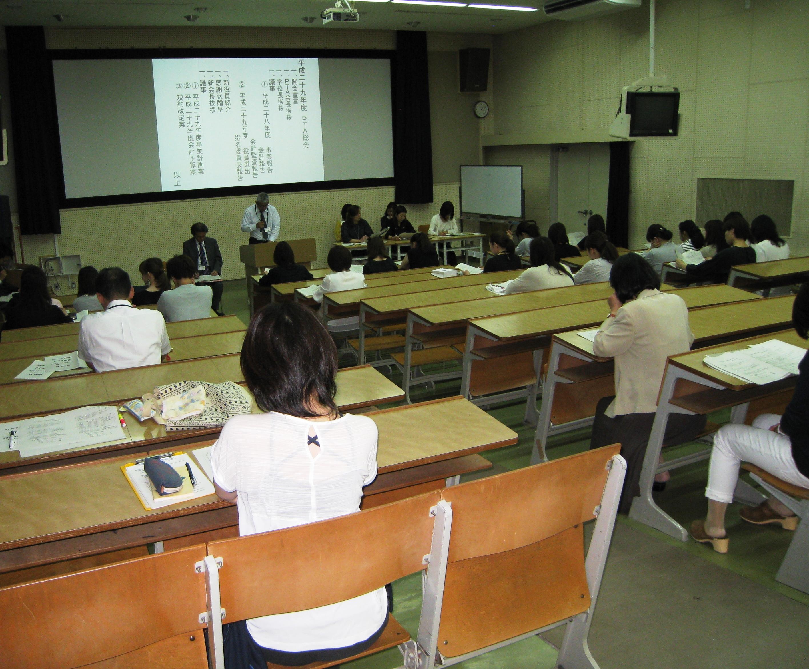 https://www.osaka-c.ed.jp/blog/higashimozu/kouchou/IMG_0612.JPG
