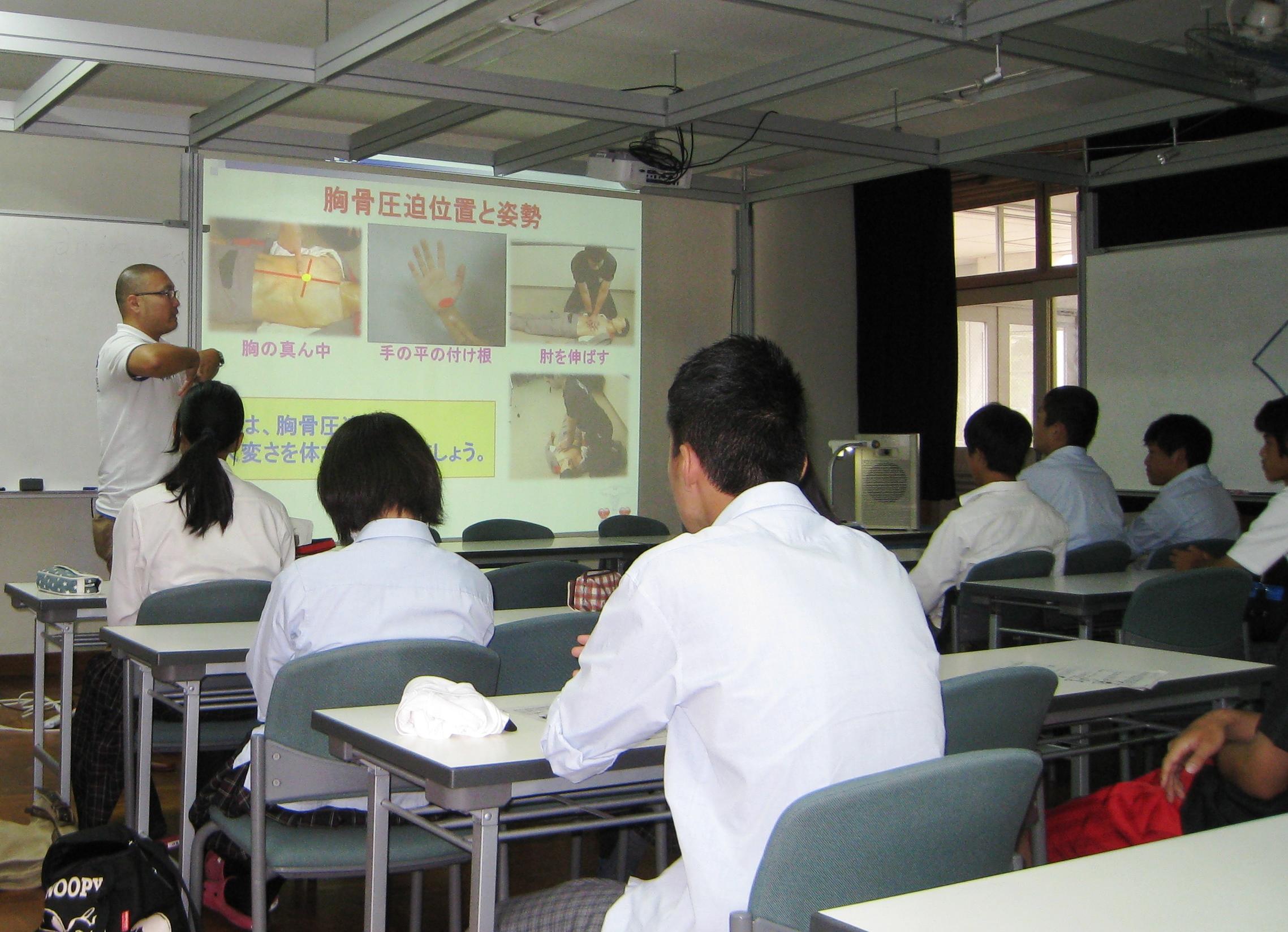 https://www.osaka-c.ed.jp/blog/higashimozu/kouchou/IMG_0944.jpg