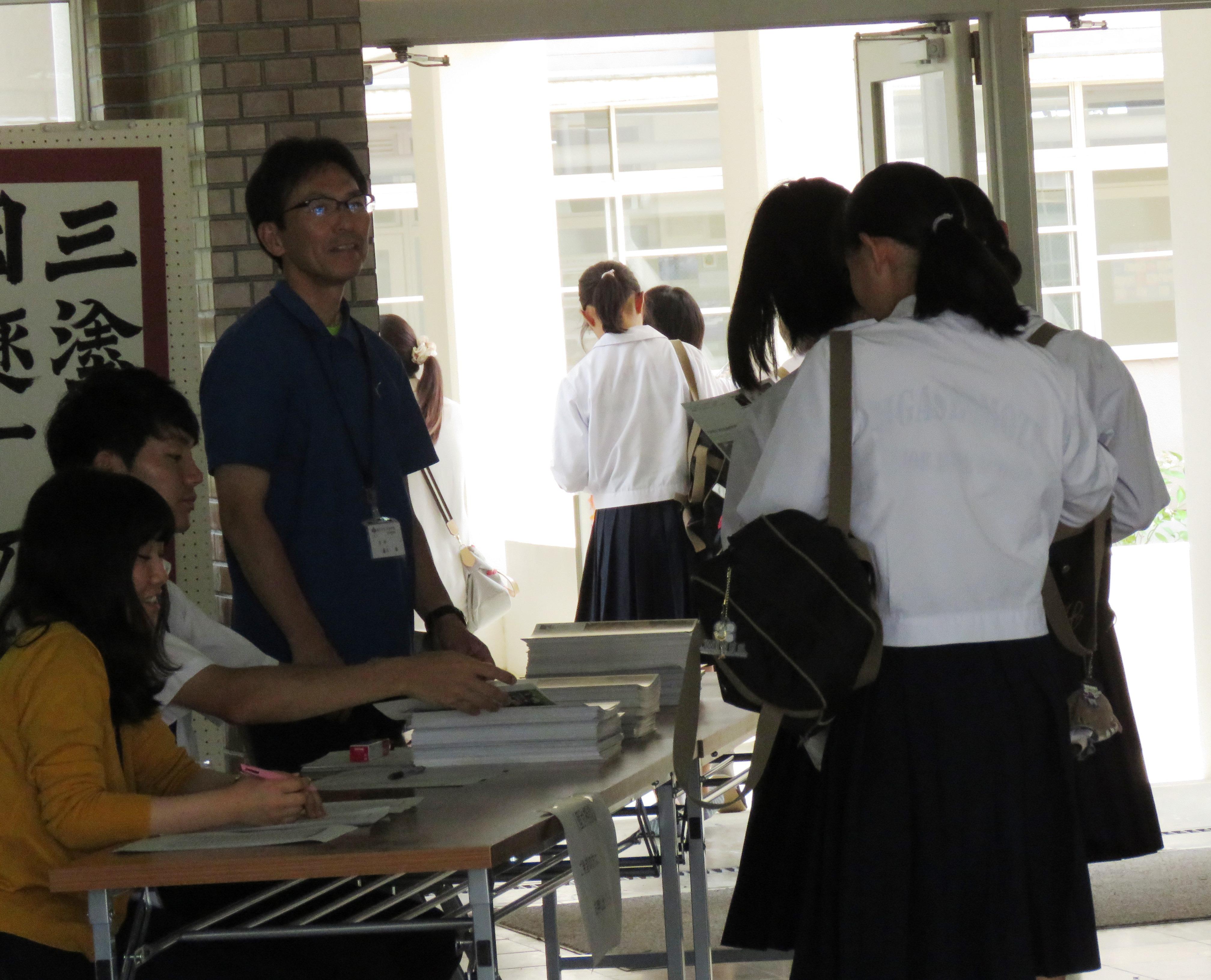 https://www.osaka-c.ed.jp/blog/higashimozu/kouchou/IMG_2533.jpg