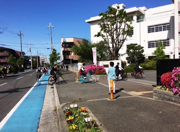 https://www.osaka-c.ed.jp/blog/higashimozu/kouchou/IMG_4363.JPG_3.jpg