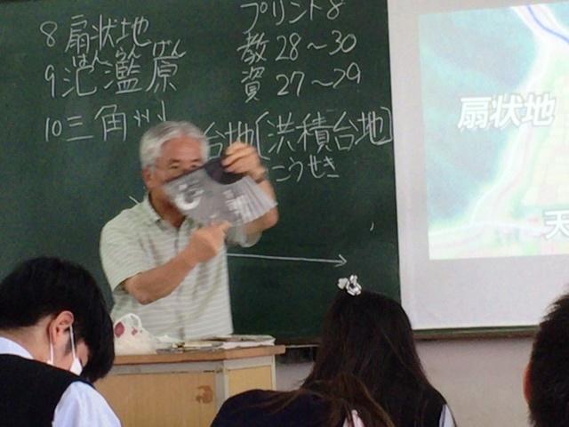 https://www.osaka-c.ed.jp/blog/higashimozu/kouchou/IMG_5775.JPG