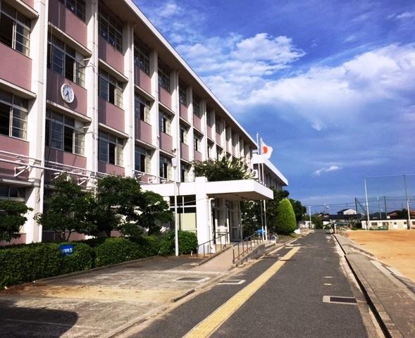 https://www.osaka-c.ed.jp/blog/higashimozu/kouchou/IMG_6266.JPG