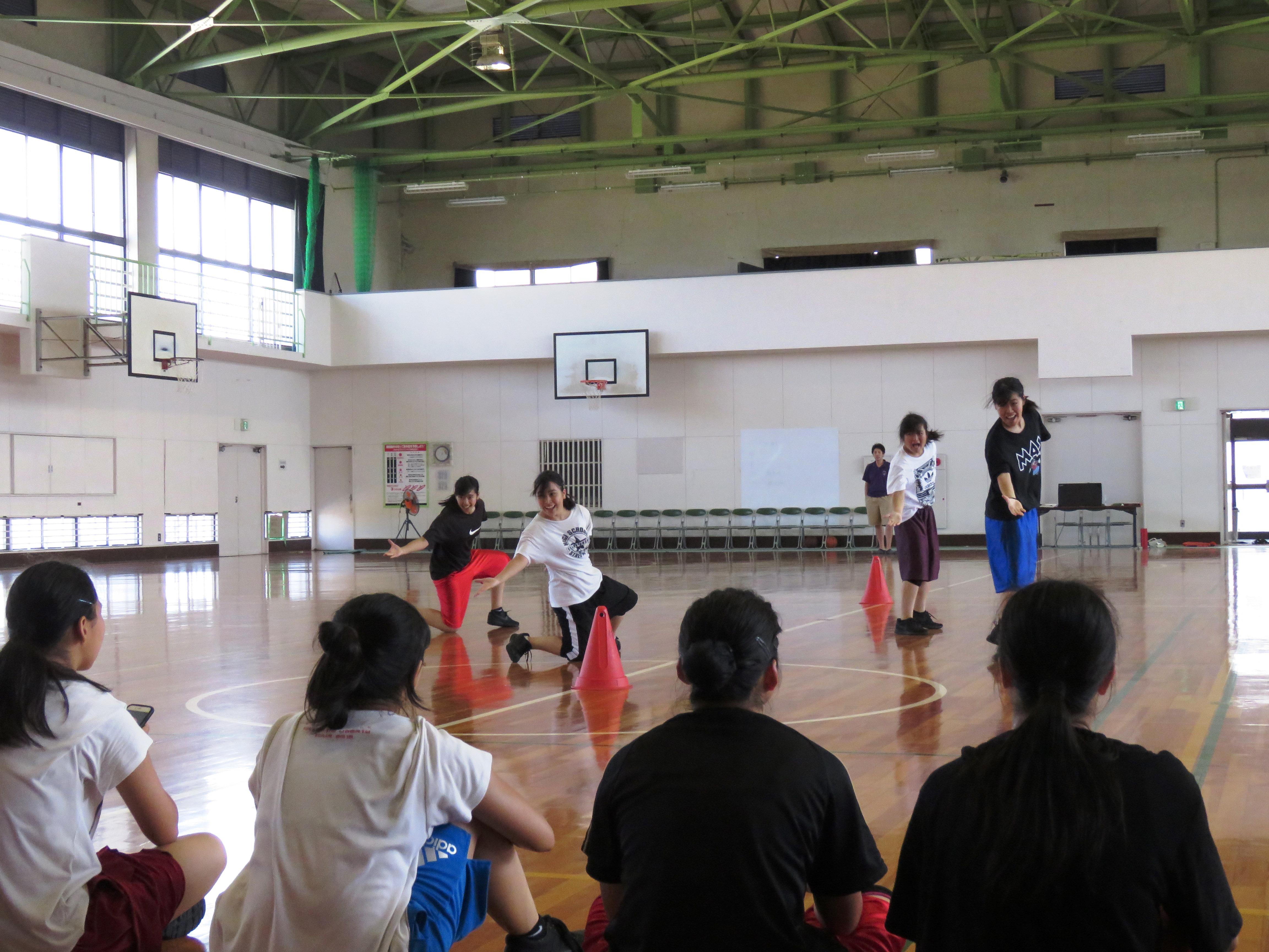 https://www.osaka-c.ed.jp/blog/higashimozu/kouchou/d01_1.jpg