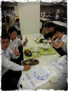 20121108 関学食堂２.png