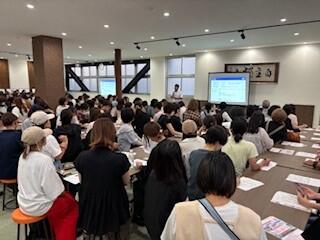 0926_修学旅行説明会①.jpg