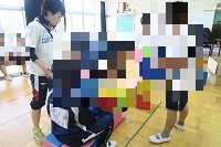 箱積み.JPG