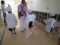 【小学部1年】給食当番２.jpg