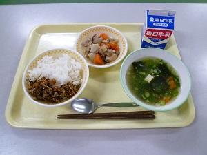 H30.9.27 福岡県の献立.JPG